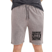Squatch Lives Matter 2 B Vintage Short | Artistshot