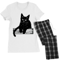 Black Cat Leaning Over A Fence Women's Pajamas Set | Artistshot