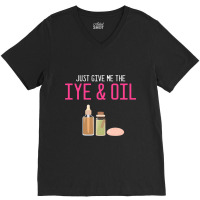 Homemade Soap Maker Design For Oil Soap Making Des V-neck Tee | Artistshot