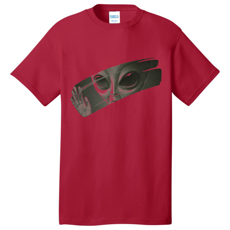 Alien Behind The Dirty Window Basic T-shirt | Artistshot