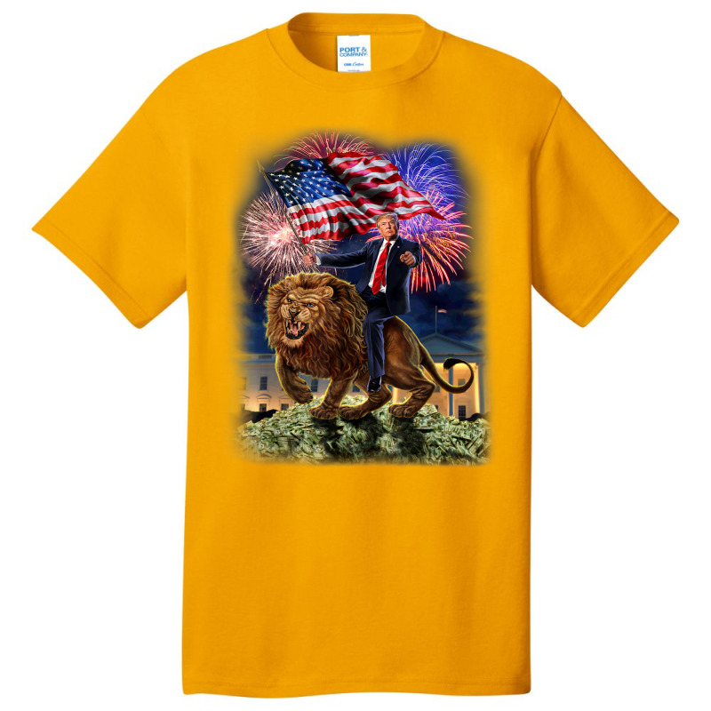 Usa President Donald Trump Rides On A Ferocious Lion Basic T-shirt | Artistshot