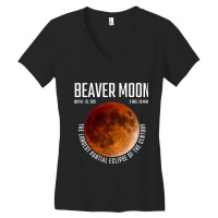 Beaver Moon The Longest Partial Lunar Eclipse Women's V-neck T-shirt | Artistshot