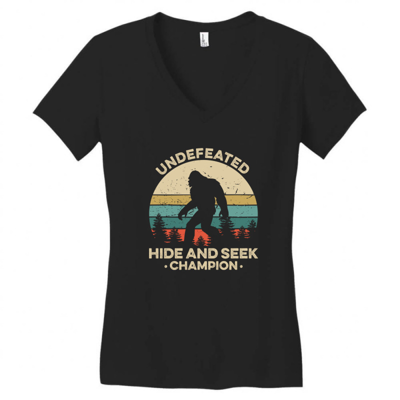 Hide And Seek World Champion Bb Women's V-Neck T-Shirt by titovila | Artistshot