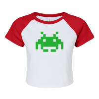 Hot Trend 80s & 90s Space Invader Bug Vintage Old School Raglan Crop Top | Artistshot