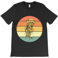 Beautiful Jellyfish Retro Outfit Sea Animal Lover T-shirt | Artistshot