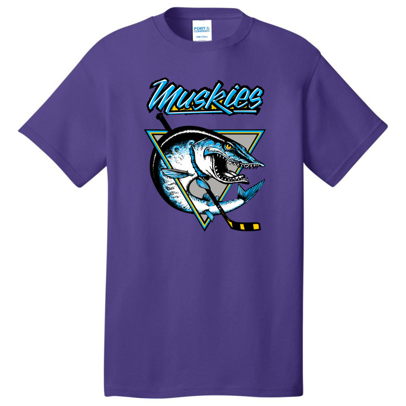 Lindsay Muskies Basic T-shirt | Artistshot