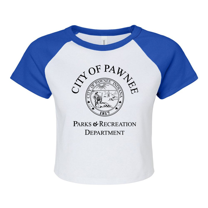 Parks And Recreation Leslie Knope Ron Swanson   Professional Quality G Raglan Crop Top by llatochupikt | Artistshot