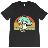 Vintage Frog Cowboy Hat Mushroom Banjo Sunset T-shirt | Artistshot