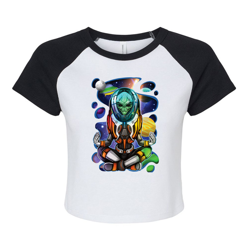 Extraterrestrial Meditating Meditation Yoga Alien Raglan Crop Top by AurianaTristan | Artistshot