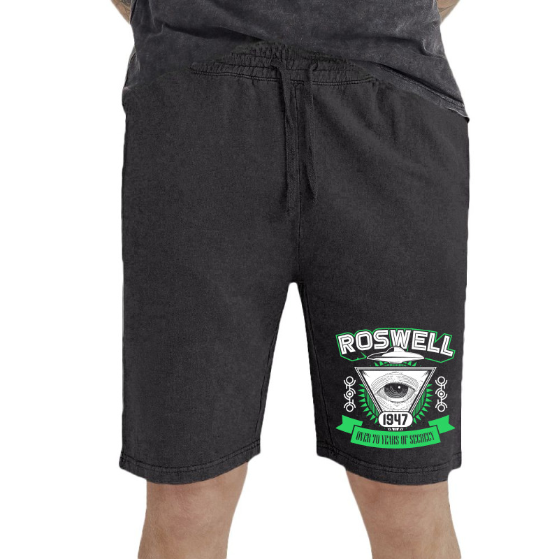 Roswell 1947 Alien Area 51 Conspiracy Theory Vintage Short | Artistshot