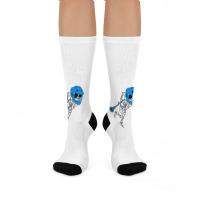 Skeleton Goalie Stick Halloween Funny Lacrosse Eas Crew Socks | Artistshot