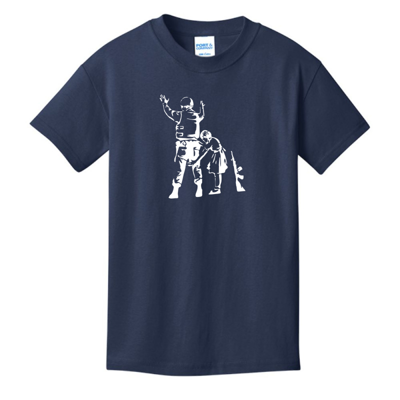 Banksy-girl-searching-soldier Basic Youth T-shirt | Artistshot