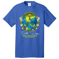 Earth Day 2022 52nd Earth Day Gifts Girls Boys Basic T-shirt | Artistshot