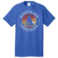 Block Island Rhode Island Vintage Sailboat 70s Retro Sunset Basic T-shirt | Artistshot