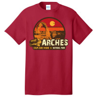 Arches National Gift Basic T-shirt | Artistshot