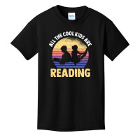 Trending All The Cool Kids Are Reading Book Vintage Reto Basic Youth T-shirt | Artistshot