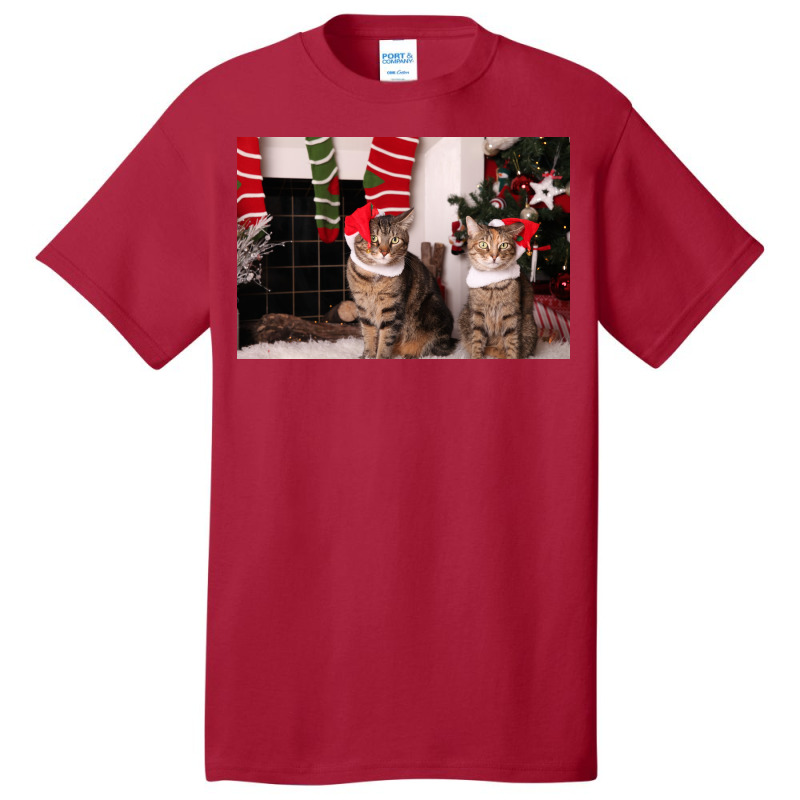 Christmas Kitties Poster Stars Basic T-shirt | Artistshot