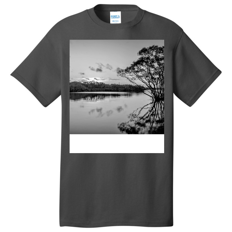 Black And White Landscape Summer Girl Basic T-shirt | Artistshot