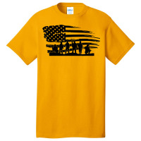 Vintage American Flag Soldiers Veterans Day Gifts Men Women Basic T-shirt | Artistshot