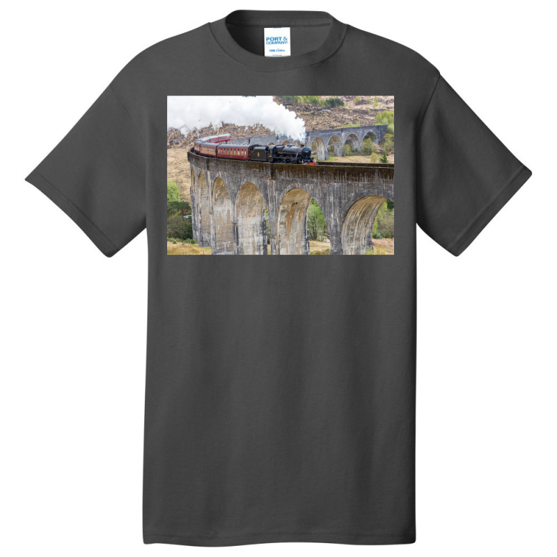 Jacobite Steam Train Over The Glenfinnan Viaduct Basic T-shirt by heathybatevam | Artistshot