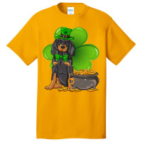 St Patricks Day Black And Tan Coonhound Shamrock P Basic T-shirt | Artistshot