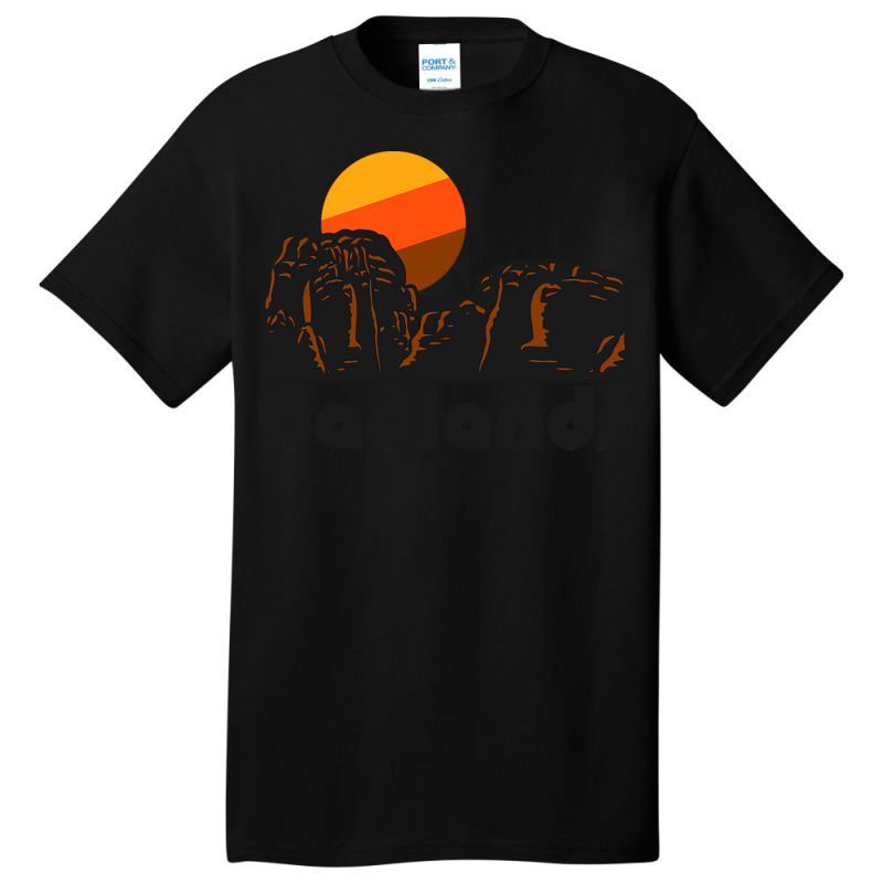 Retro Badlands ))(( Tourist Souvenir National Park Basic T-shirt | Artistshot