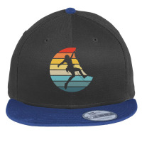 Bouldering T  Shirt Bouldering Silhouette On A Distressed Retro Sunset Flat Bill Snapback Cap | Artistshot