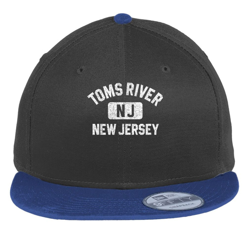 Toms River Nj New Jersey Gym Style Distressed White Print T Shirt Flat Bill Snapback Cap by rierauigentrythe | Artistshot