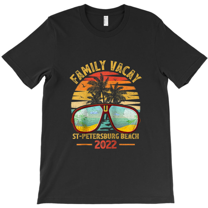 Vintage Family Vacation 2022 Florida St. Petersburg Beach Raglan Baseb T-Shirt by Tiktify | Artistshot