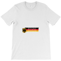 Restaurant De La Petite Allemagne T-shirt | Artistshot