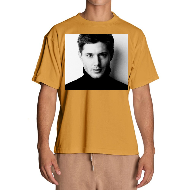 The Last Season Ackles Urban Heavy T-shirt | Artistshot