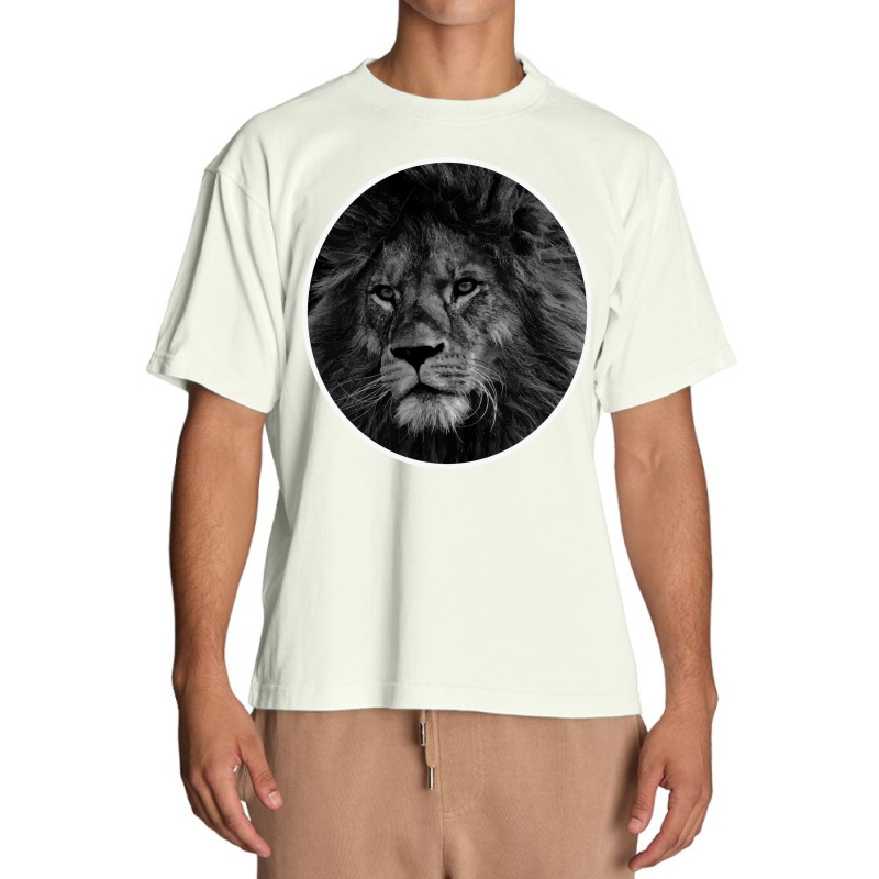 Black And White Lion Urban Heavy T-shirt by BELLINI | Artistshot