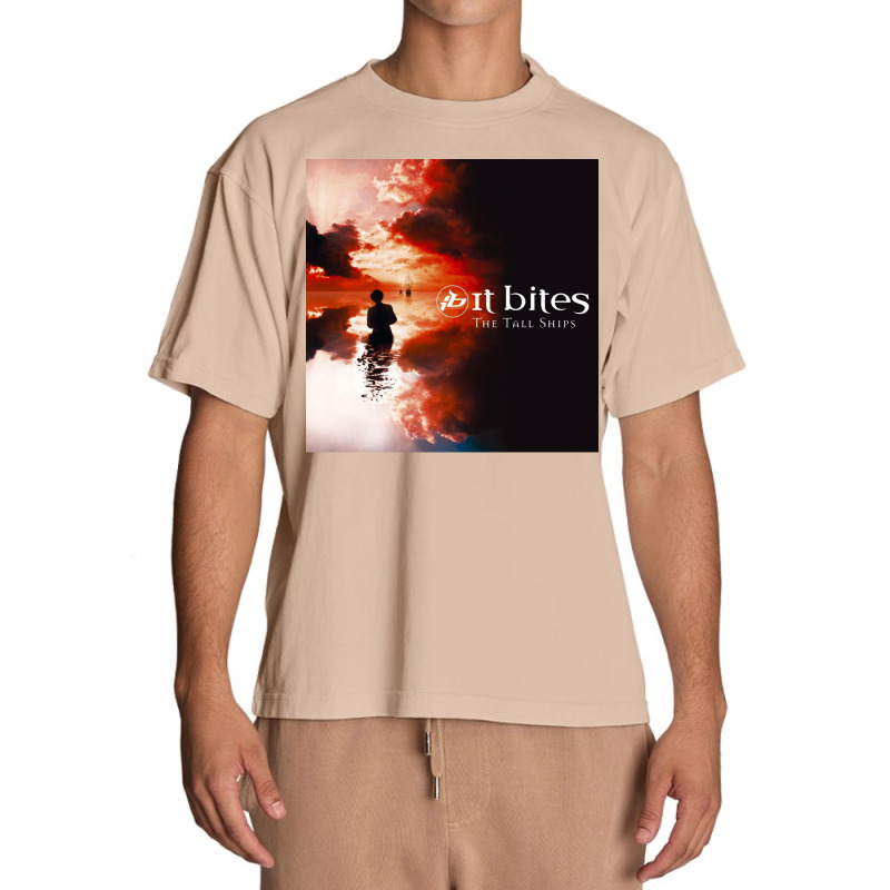 It Bites Urban Heavy T-shirt by chronosgemdeus830303rhl | Artistshot