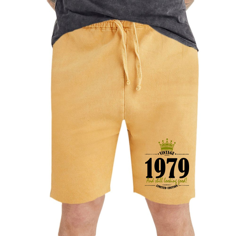 Vintage 1979 And Still Looking Good Vintage Short | Artistshot