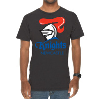 Newcastle Knights Vintage T-shirt | Artistshot