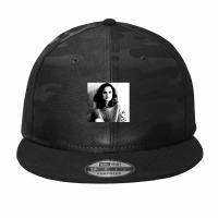 Natalie Portman Black & White Portrait (linocut) Camo Snapback | Artistshot