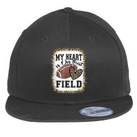 Bleached My Heart Is On That Field Football Mom Leopard Flat Bill Snapback Cap | Artistshot