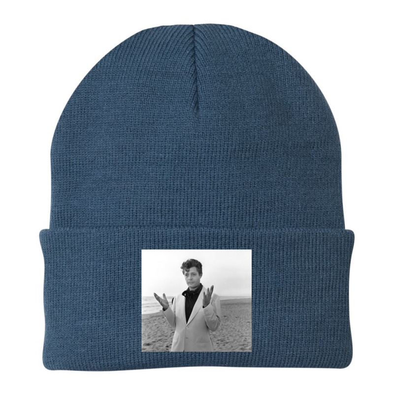 Marcello Mastroianni Beanie | Artistshot