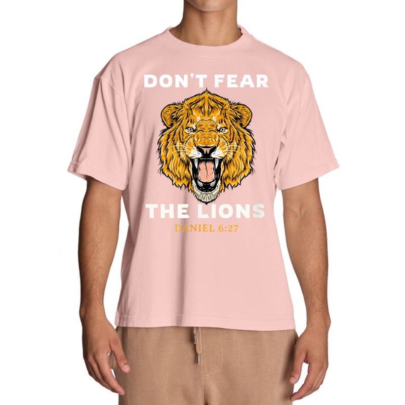 Don't Fear The Lions Daniel 627 Bible Graphic Music Urban Heavy T-shirt by Aria-Proctor | Artistshot