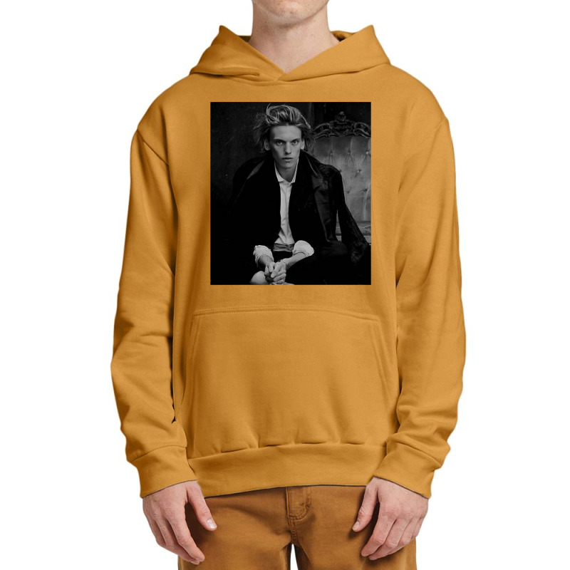 Lover Gifts Lily Collins Funny Gifts Men Urban Pullover Hoodie | Artistshot