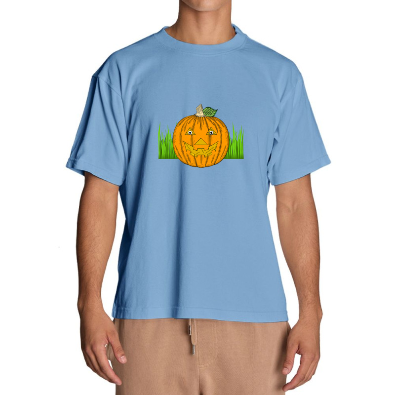 Pumpkin On The Grass Urban Heavy T-shirt | Artistshot