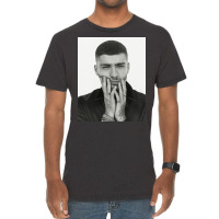 Zayn Malik Isn't In Touch With One Direction Vintage T-shirt | Artistshot