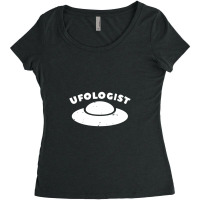 Ufologist Retro Vintage Sci Fi Women's Triblend Scoop T-shirt | Artistshot