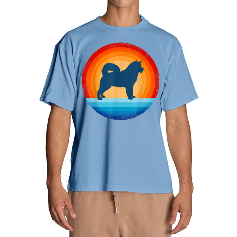 Alaskan Malamute Retro Vintage 60s 70s Sunset Dog Lovers Men T Shirt Urban Heavy T-shirt | Artistshot