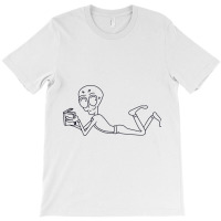 An Alien Lying On While Reading A Book T-shirt | Artistshot