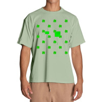 Clover Green Checkered Pattern T  Shirt1450 Urban Heavy T-shirt | Artistshot