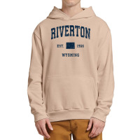 Riverton Wyoming Wy Vintage Athletic Navy Sports Design T Shirt Urban Pullover Hoodie | Artistshot