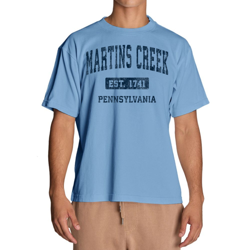 Martins Creek Pennsylvania Pa Vintage Athletic Sports Design Urban Heavy T-shirt | Artistshot