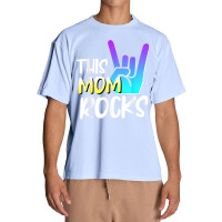 This Mom Rocks Mom Mother Day Rock Music Show Of Hands Urban Heavy T-shirt | Artistshot