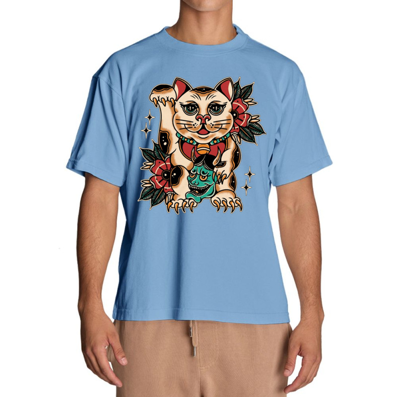 Lucky Cat, Lucky Cat Japan, Lucky Cat Art, Lucky Cat Painting, Lucky C Urban Heavy T-shirt | Artistshot